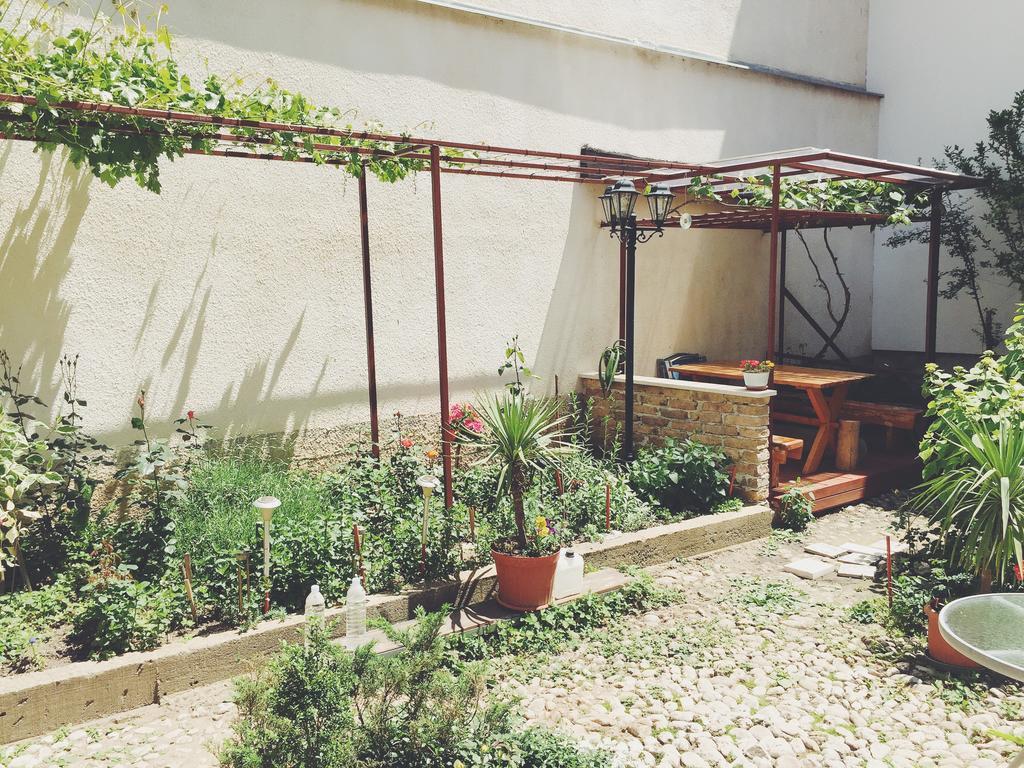 Guest House Nizama'S Place SJJ Esterno foto